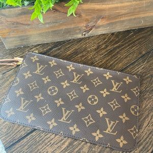 Louis Vuitton Wristlet